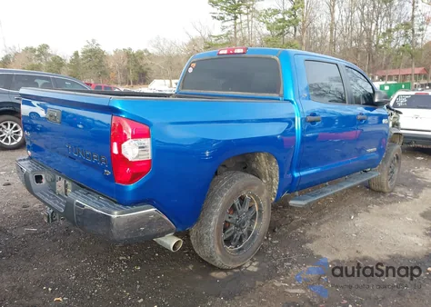 2017 Toyota Tundra Sr5 5.7L V8 z USA, uszkodzony, nr VIN 5TFDW5F19HX676706